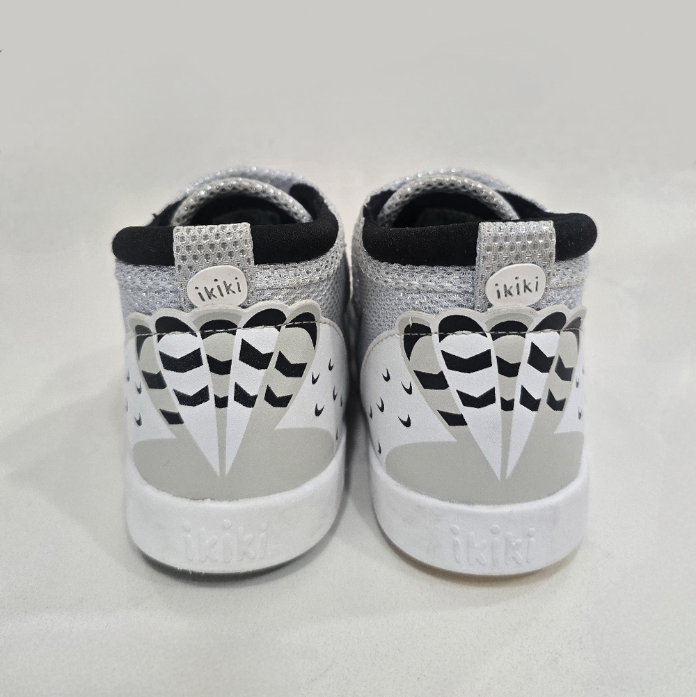 iKiKi Snowy Owl Toddler Shoes Sparkly White - Toddler Size 8 - Picture 5 of 11